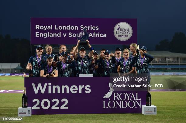 England players celebrates after winning the Royal London ODI series during the 3rd Royal London Series One Day International match between England...