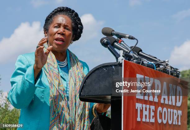 Rep. Sheila Jackson Lee speaks at a press conference calling for the expansion of the Supreme Court on July 18, 2022 in Washington, DC.