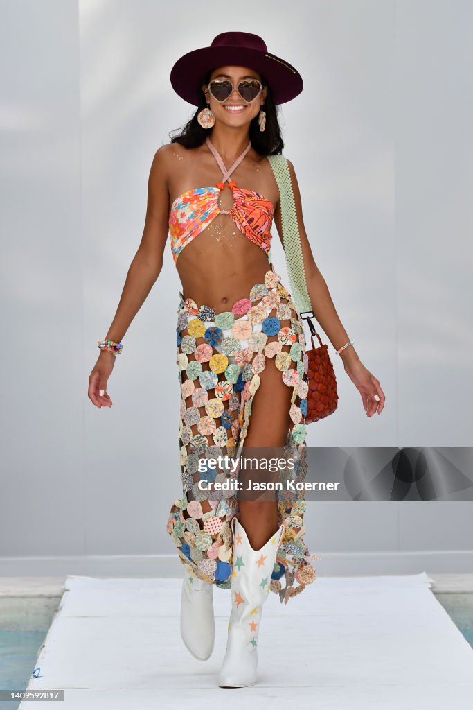 Flying Solo Miami Swim Week 2022