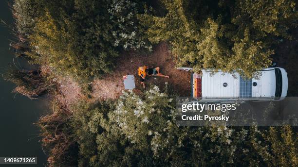 get lost in nature - campervan stockfoto's en -beelden