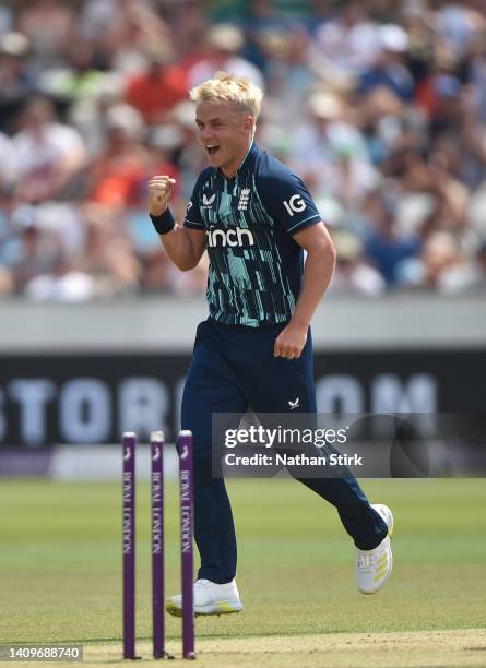 Sam Curran of England celebrates after dismissing Quinton de Kock of South Africa during the 1st Royal London Series One Day International match...