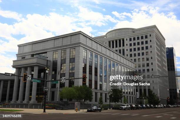 supreme court building for the state of colorado - local government building stock pictures, royalty-free photos & images
