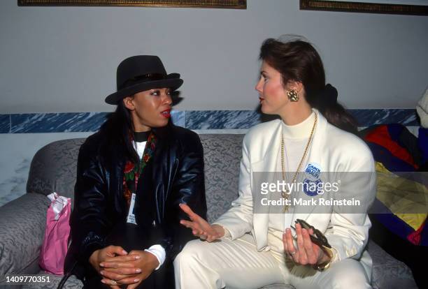 Downtown Julie Brown sits on sofa chatting with Linda Carter during NARAL reception the evening before a massive pro-choice rally and march on the...