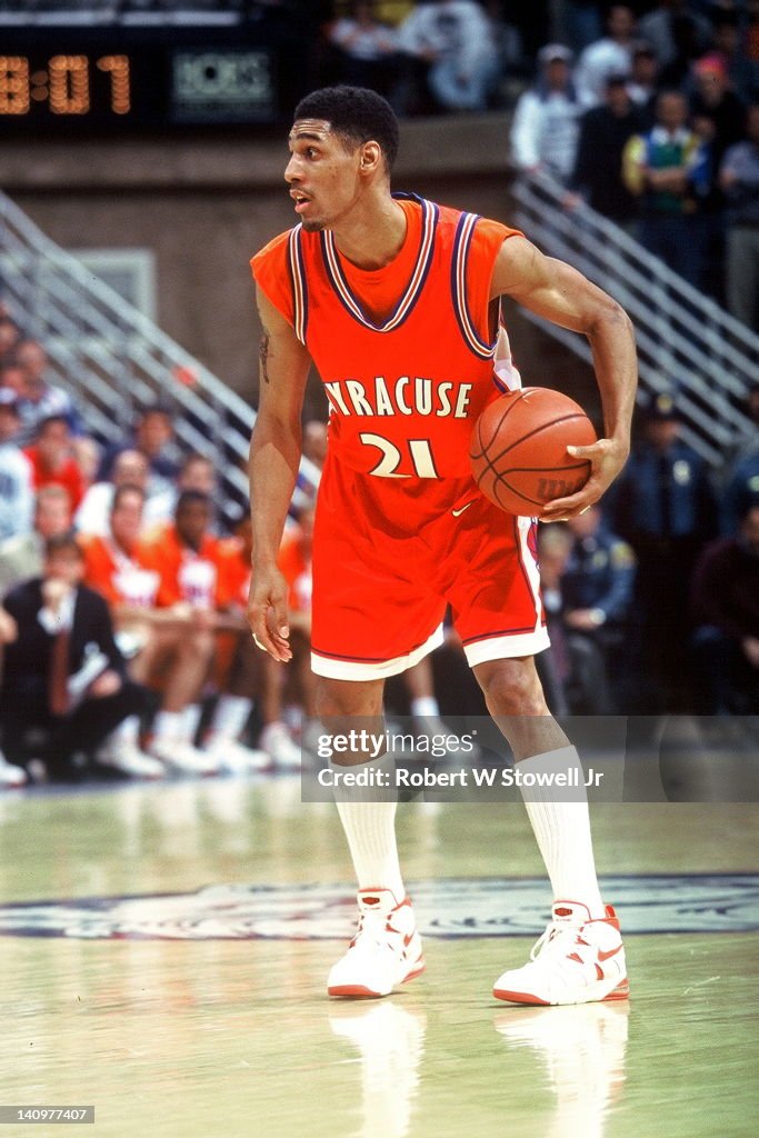 Lawrence Moten Runs The Offense