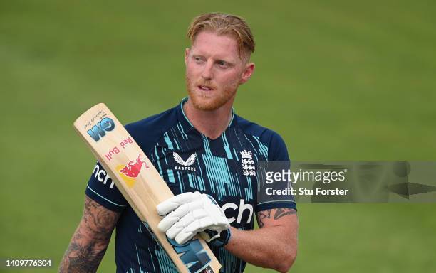 England batsman Ben Stokes acknowledges the applause as he leaves the field after he had been dismissed in his final ODI innings during the First...
