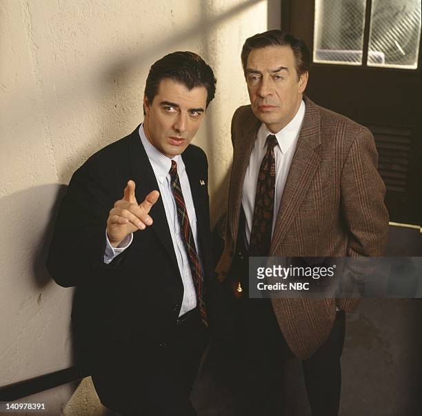 Season 5 -- Pictured: Chris Noth as Detective Mike Logan, Jerry Orbach as Detective Lennie Briscoe -- Photo by: Chris Haston/NBCU Photo Bank