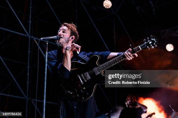 Tom Smith of Editors performs at Balena Festival at Arena Del Mare on July 19, 2022 in Genoa, Italy.