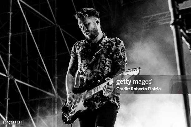 Tom Smith of Editors performs at Balena Festival at Arena Del Mare on July 19, 2022 in Genoa, Italy.