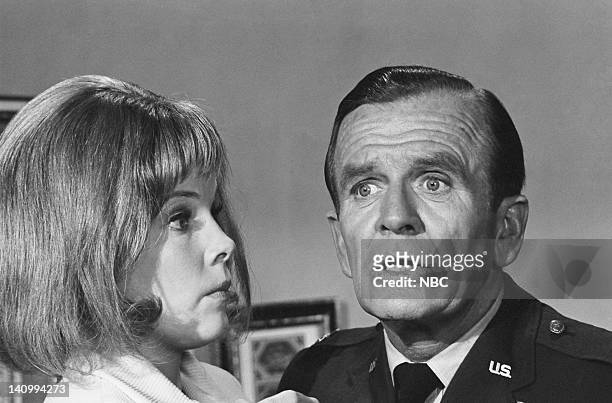 Jeannie's Beauty Cream" Episode 5 -- Aired 10/14/69 -- Pictured: Laraine Stephens as the new Amanda, Hayden Rorke as Col. Alfred E. Bellows -- Photo...