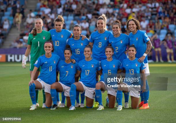 The Italy team, back row l-r, Laura Giuliani, Cristiana Girelli, Lucia Di Guglielmo, Martina Rosucci, Valentina Bergamaschi, Elena Linari, front row...
