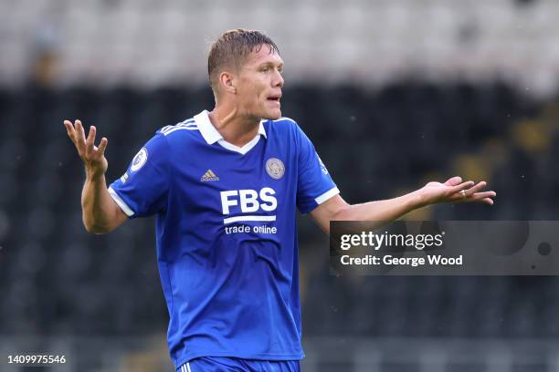 Vestergaard Jannik Vestergaard Soccer Photos and Premium High Res Pictures - Getty ...