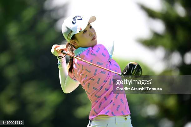 Simin Feng of China hits her tee shot on the 12th hole during the first round of Daito Kentaku eHeyanet Ladies at Takino Country Club on July 21,...
