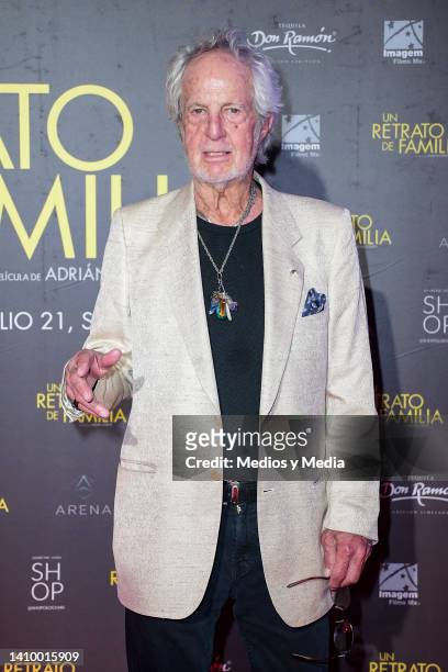 Hugo Stiglitz poses for a photo on the red carpet during the premiere of "Un Retrato De Familia" at Cinemex Antara Polanco on July 20, 2022 in Mexico...