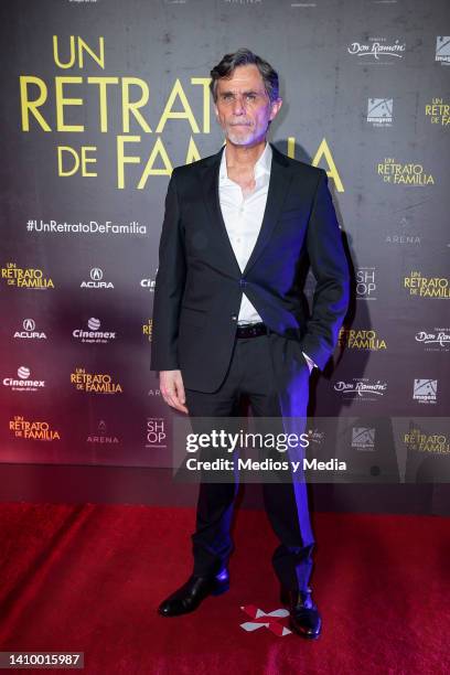 Humberto Zurita poses for a photo on the red carpet during the premiere of "Un Retrato De Familia" at Cinemex Antara Polanco on July 20, 2022 in...