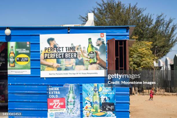 liquor store at katutura township near windhoek in khomas region, namibia - windhoek katutura 個照片及圖片檔