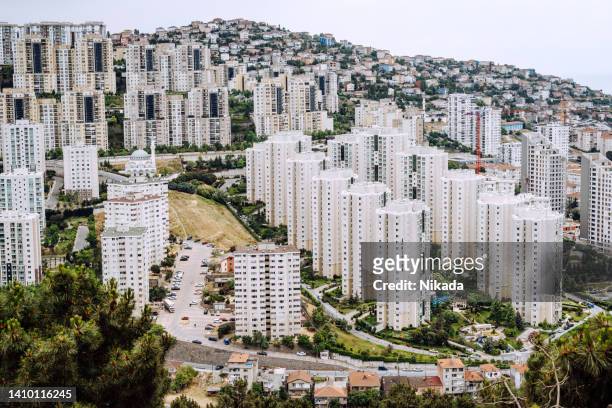 aerial view of a new new district in istanbul, turkey - istanbul stockfoto's en -beelden