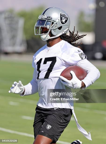 Wide receiver Davante Adams of the Las Vegas Raiders practices during training camp at the Las Vegas Raiders Headquarters/Intermountain Healthcare...