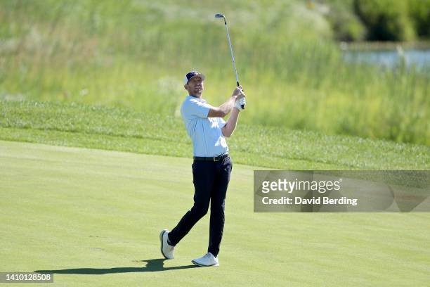 Vaughn Taylor of the United States plays his shot on the seventh hole during the first round of the 3M Open at TPC Twin Cities on July 21, 2022 in...