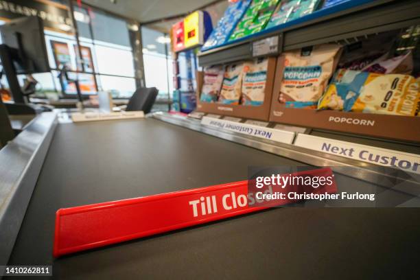 Open Check Till Till Checkout Photos and Premium High Res Pictures - Getty Images