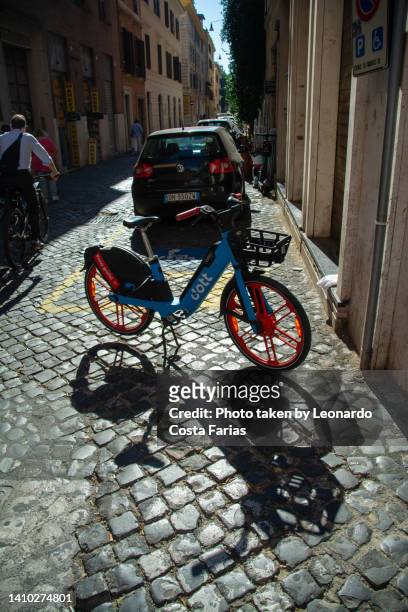 the roman bicycle - leonardo costa farias - fotografias e filmes do acervo