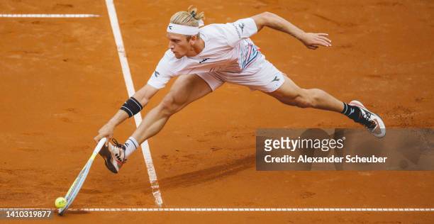 Alejandro Davidovich Fokina of Spain in action during day seven of the Hamburg European Open 2022 at Rothenbaum on July 22, 2022 in Hamburg, Germany.
