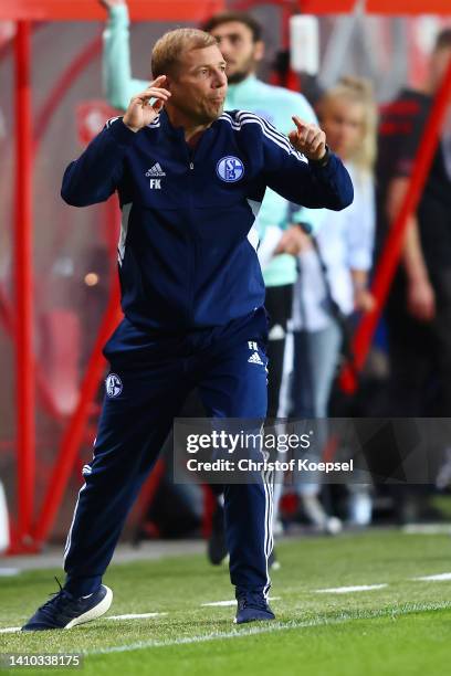 Head coach Frank Kramer of Schalke reacts during the Pre-Season friendly match between Twente Enschede and FC Schalke 04 at De Grolsch Veste Stadium...