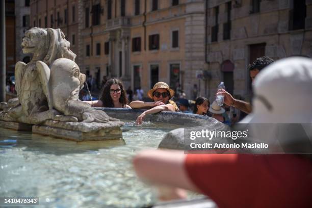 Heat In Rome 1,680 Heat Wave Italy Stock Photos, High-Res Pictures, and Images ...