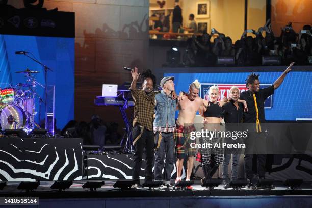 Stephen Bradley, Tom Dumont, Adrian Young, Gwen Stefani, Tony Kanal and Gabrial McNair of No Doubt onstage during the 2012 NFL Kick-Off Concert in...