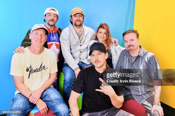 Jeff Anderson, Kevin Smith, Trevor Fehrman, Marilyn Ghigliotti, Jason Mewes, and Brian O'Halloran visit the #IMDboat official portrait studio at San...