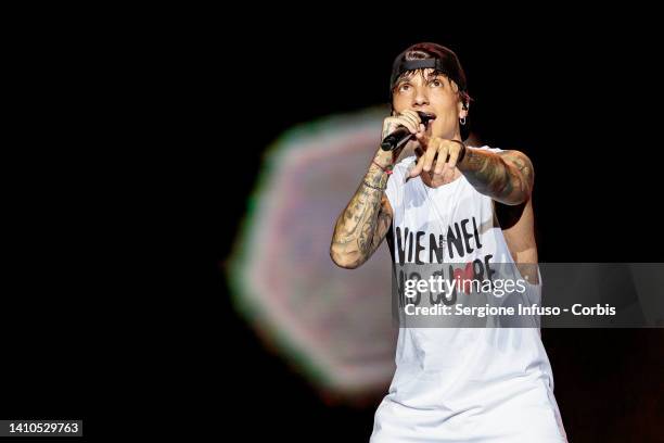 Ultimo Performs In Milan Photos and Premium High Res Pictures - Getty ...