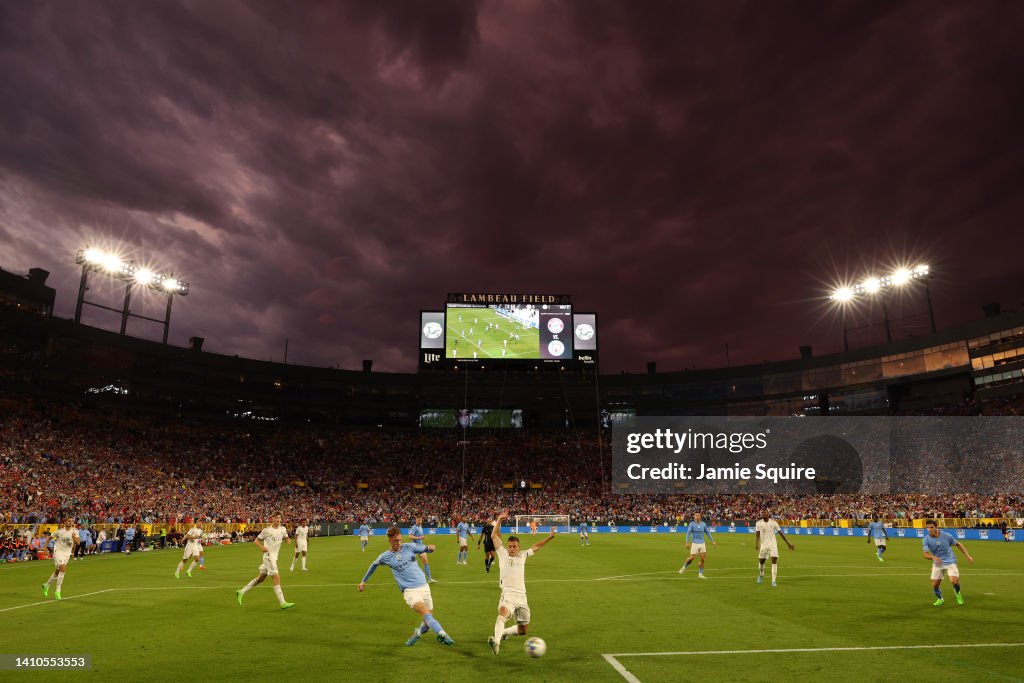 Bayern Munich v Manchester City - Pre-Season Friendly