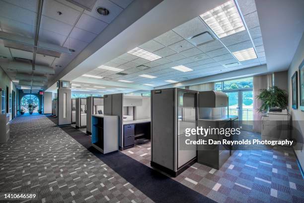 empty office space hdr - small office building stock pictures, royalty-free photos & images