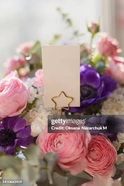 bouquet and paper mock up card - ranunculus wedding bouquet stock pictures, royalty-free photos & images