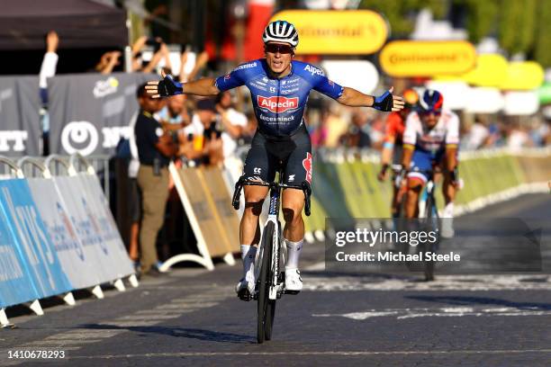 Jasper Philipsen of Belgium and Team Alpecin-Fenix celebrates winning during the 109th Tour de France 2022, Stage 21 a 115,6km stage from Paris La...