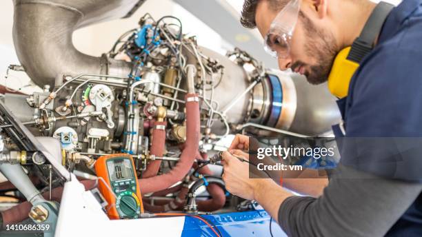 717 Engineer Jet Engine Stock Photos, High-Res Pictures, and Images ...