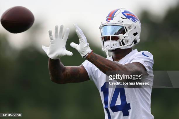 Stefon Diggs of the Buffalo Bills makes a catch during Bills training camp at Saint John Fisher University on July 24, 2022 in Pittsford, New York.