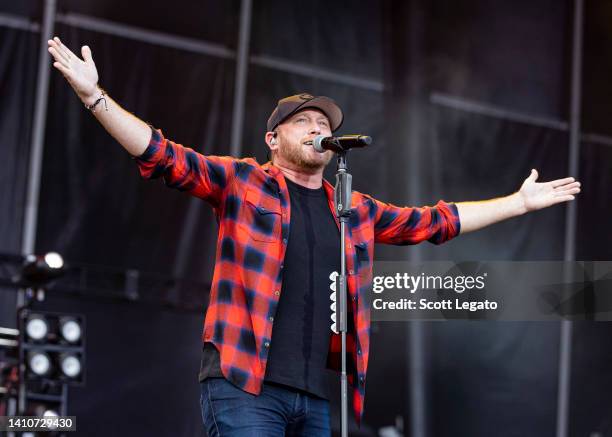 Cole Swindell performs on day 3 of the Faster Horses Festival 2022 at Michigan International Speedway on July 24, 2022 in Brooklyn, Michigan.