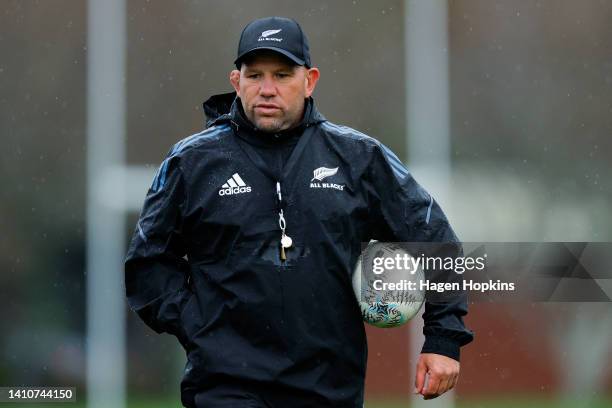 Assistant Coach Jason Ryan looks on during a New Zealand All Blacks Training Session at Hutt Recreation Ground on July 25, 2022 in Wellington, New...