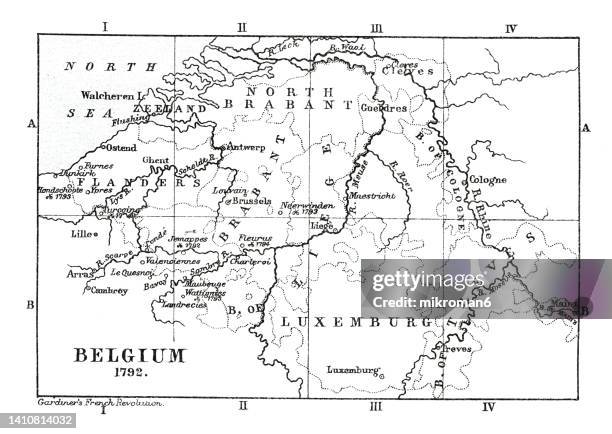 old engraved map of belgium in 1792 - culture belge photos et images de collection