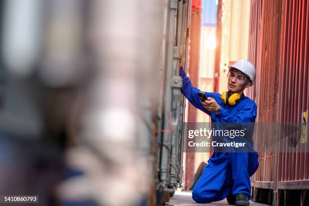 Container Card Reader Check Reader Photos and Premium High Res Pictures - Getty Images
