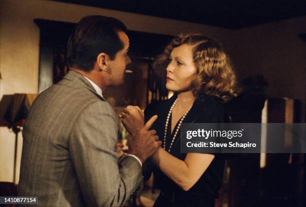 American actors Jack Nicholson and Faye Dunaway on the set of the film 'Chinatown' , Los Angeles, California, 1973.