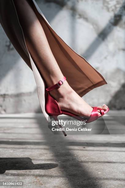 shoes 2 - beautiful legs in high heels stock pictures, royalty-free photos & images