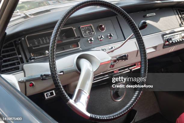view of the dashboard and the extraordinary steering wheel of a citroën ds - citroen ds 21 stock pictures, royalty-free photos & images