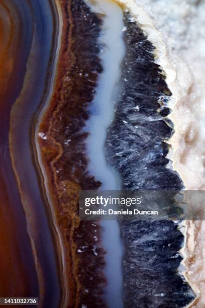 geode layers - agate stock pictures, royalty-free photos & images