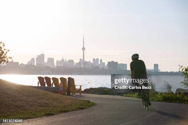 morning cycling - toronto stock pictures, royalty-free photos & images