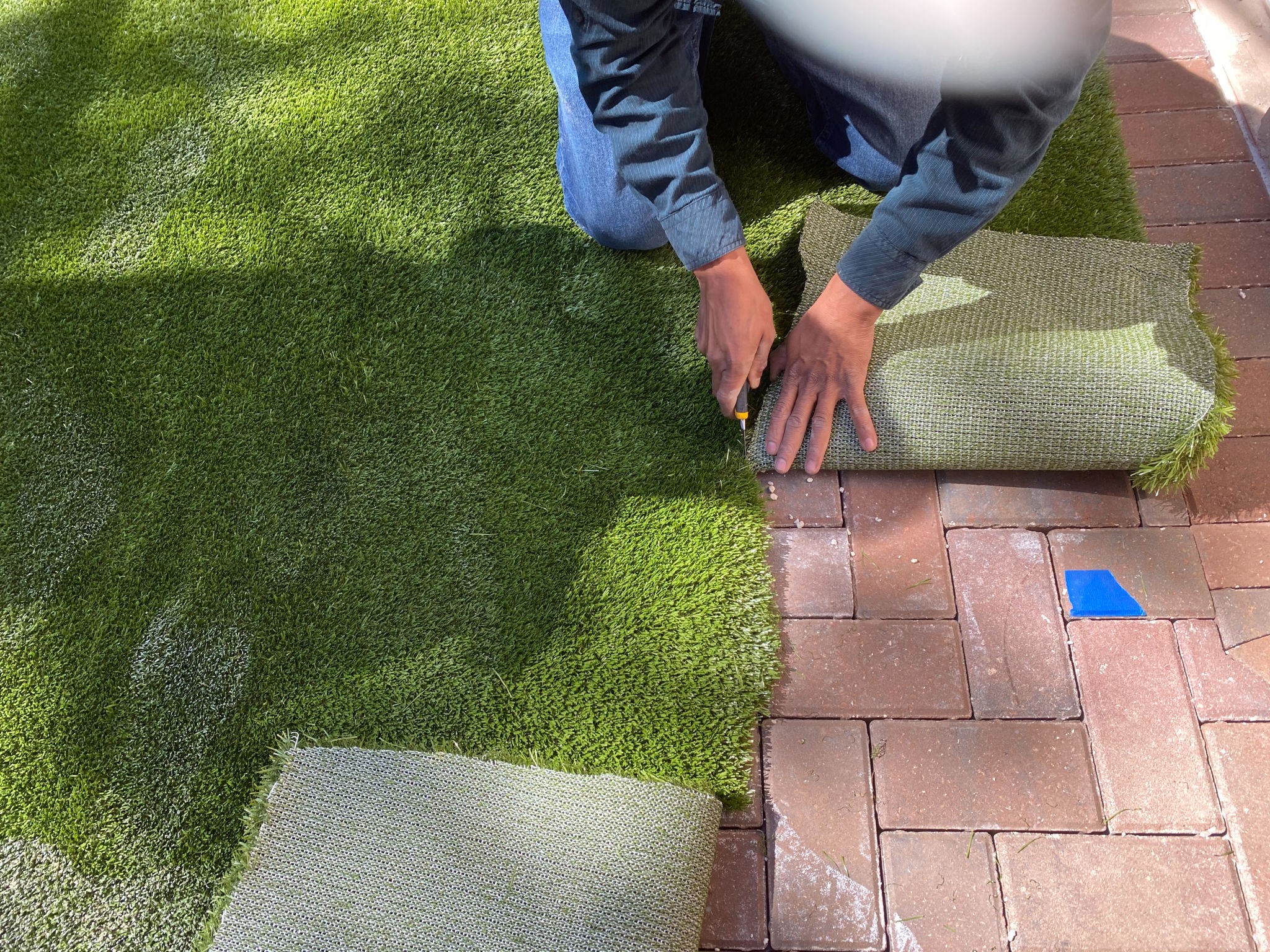 synthetic grass installation