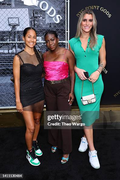 Mandy Freeman Domi Richardson, Mandy Freeman and Hensley Hancuff attend