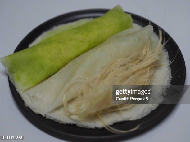 Wihte Roti White Roti Photos and Premium High Res Pictures - Getty Images
