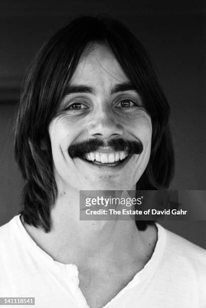 Singer-songwriter Jackson Browne poses for a portrait in June 1972 in New York City, New York.