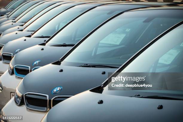 bmw i3 cars at a public car dealership - bmw münchen stock pictures, royalty-free photos & images